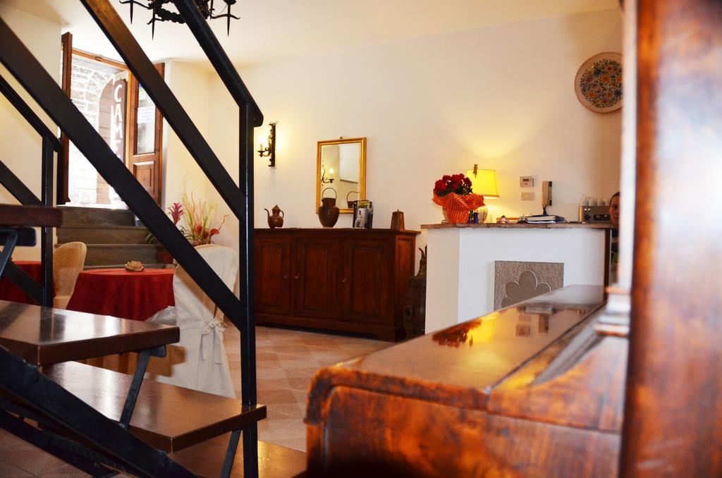 Residenza Di Via Piccardi Panzió Gubbio Kültér fotó